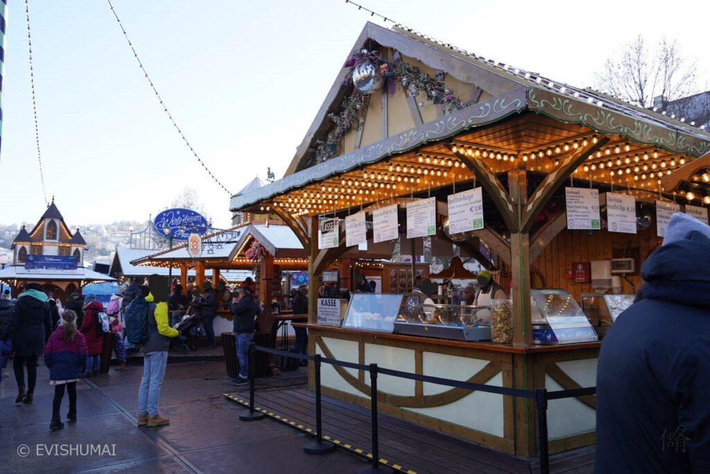 シュツットガルトのクリスマスマーケットのお店