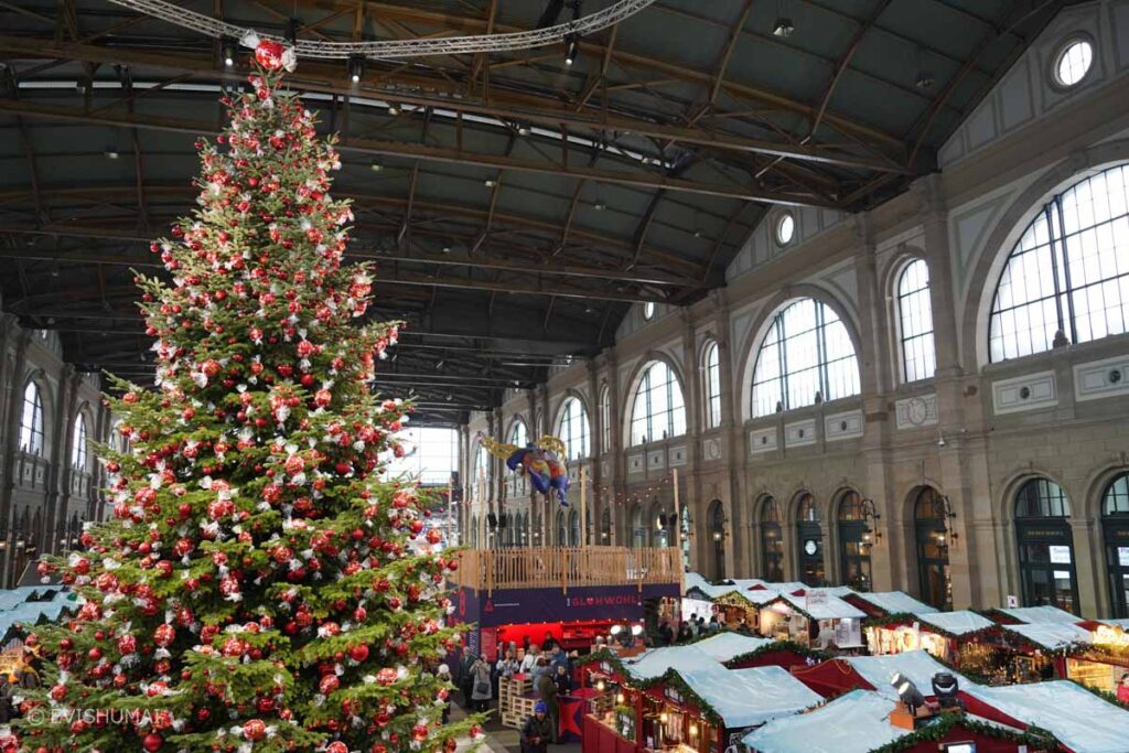 チューリッヒ中央駅クリスマスマーケット